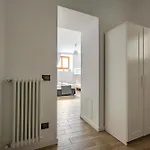 La Casa Del Sarto - And * Lecco