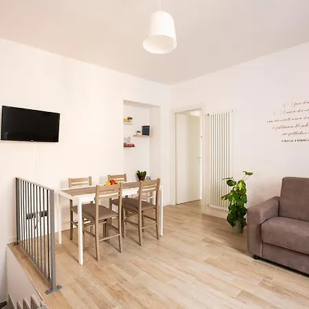 La Casa Del Sarto - And Lecco