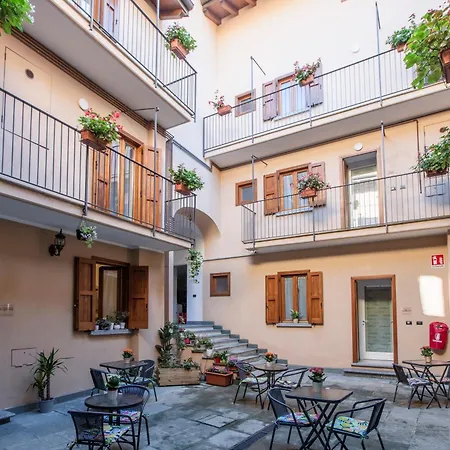 La Casa Del Sarto - And *