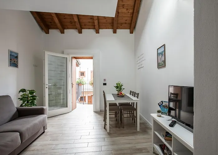 La Casa Del Sarto - And Bed & Breakfast