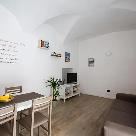 La Casa Del Sarto - And *